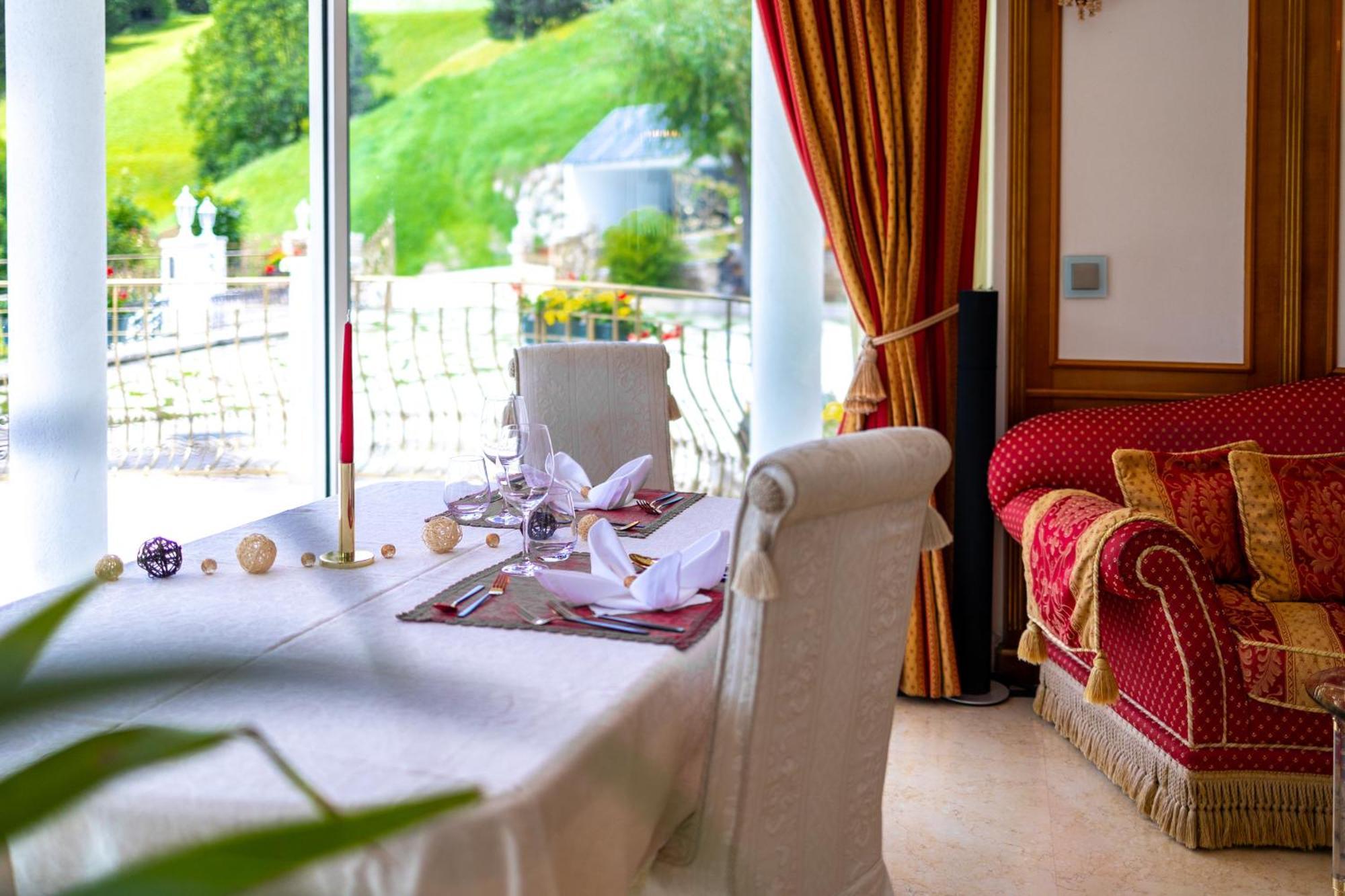 B&B Das Land-Palais - Private Mountain Hideaway Selva dei Molini Eksteriør billede