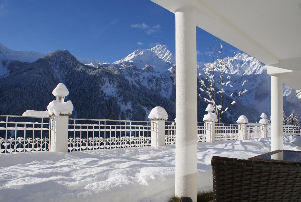 B&B Das Land-Palais - Private Mountain Hideaway Selva dei Molini Værelse billede